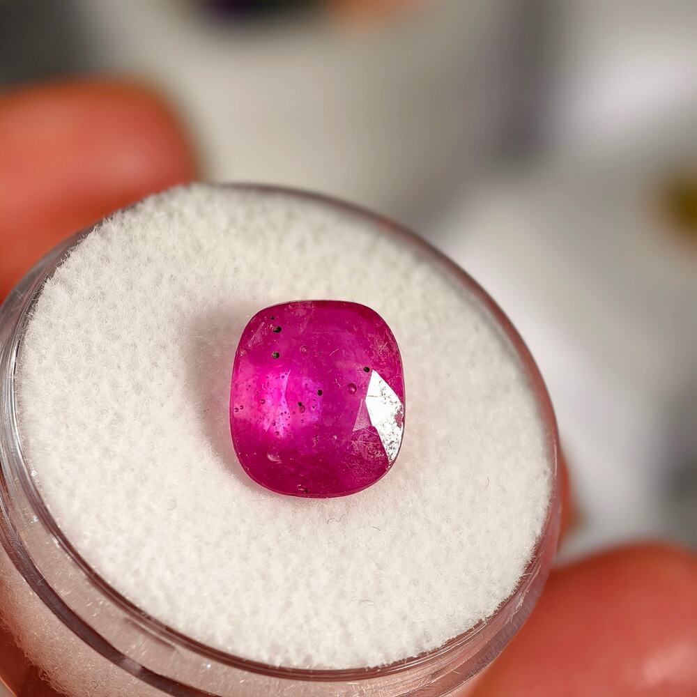 4.35ct Ruby (Glass Filled) Cushion Cut Gemstone